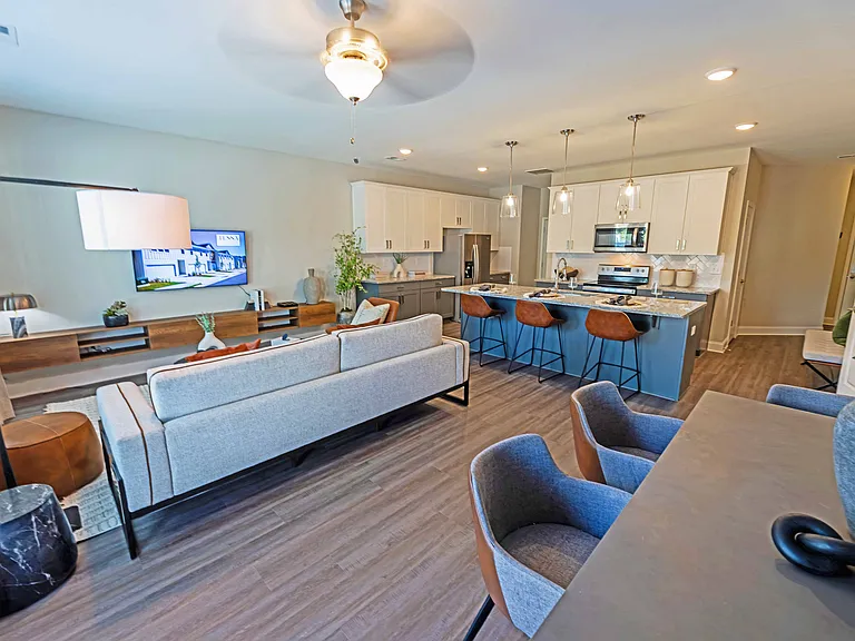 Tessa Barrow Crossing Townhomes — Photo 19
