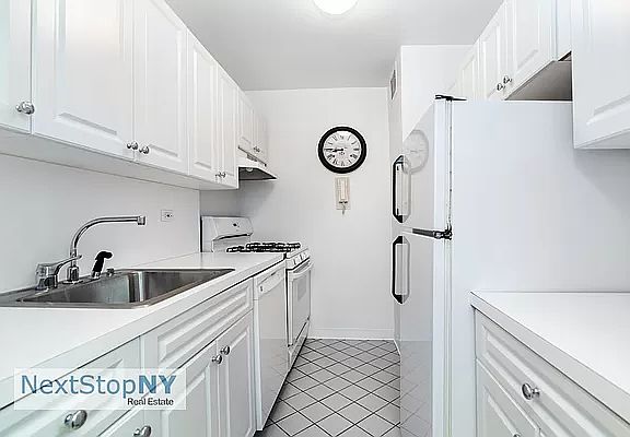 4th image of 150 W End Ave APT 14J