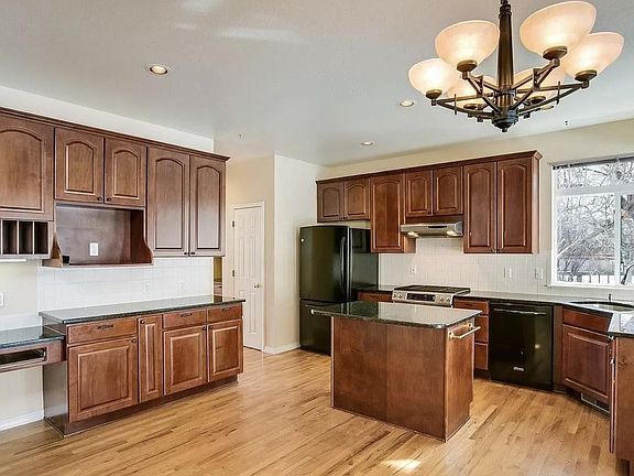 Kitchen I
