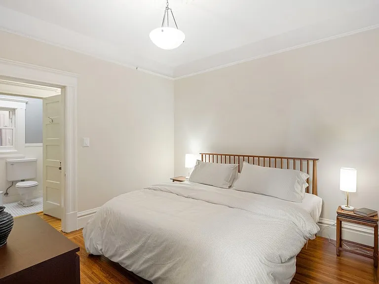 75 Sharon St — Photo 15