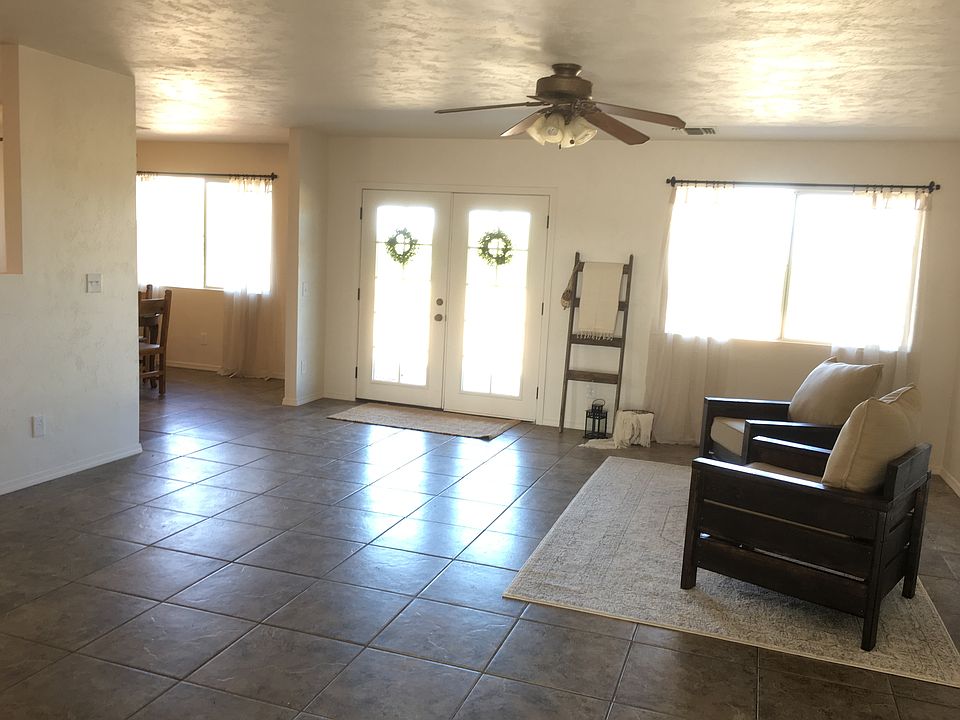 1st image of 422 N Elly Mae Dr