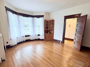 1 Magnolia Ter #1, Albany, NY 12209