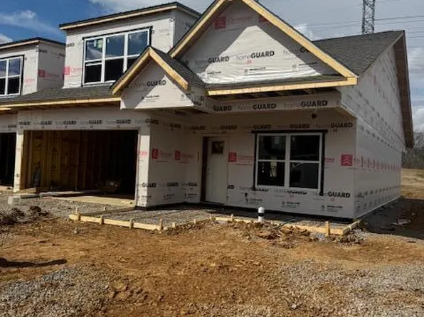 1501 Sunrise Crest Ln, Powell, TN 37849