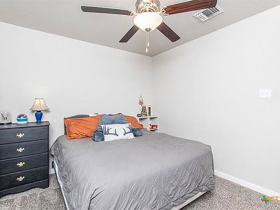 5th image of 1107 Lilac Ledge Dr