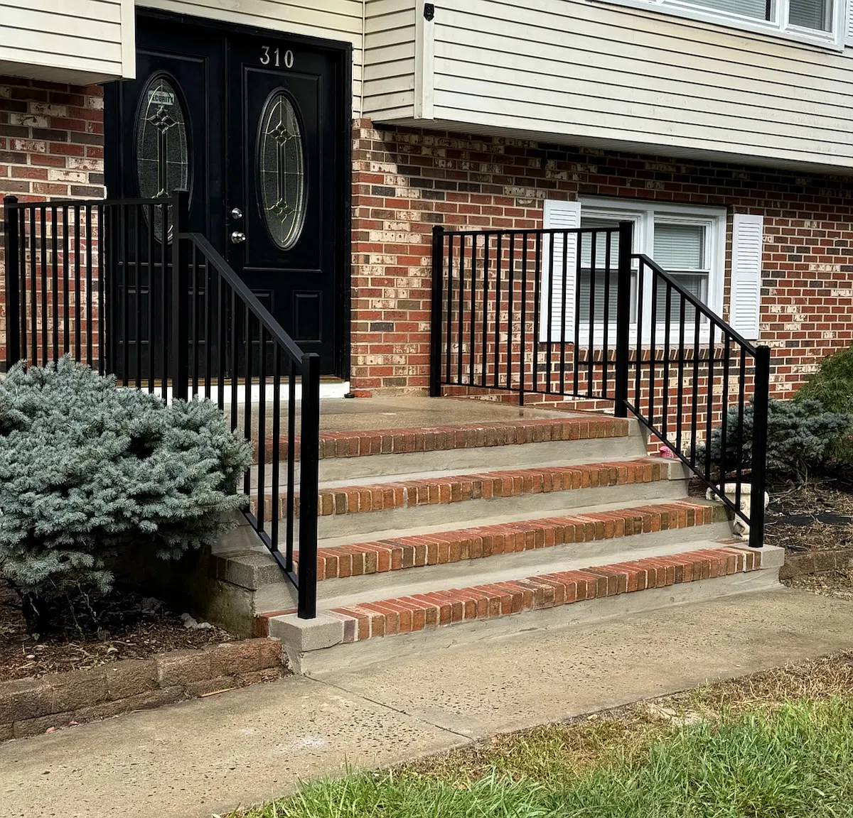 5 bed, 2672 sqft, $4,100 — Photo 1