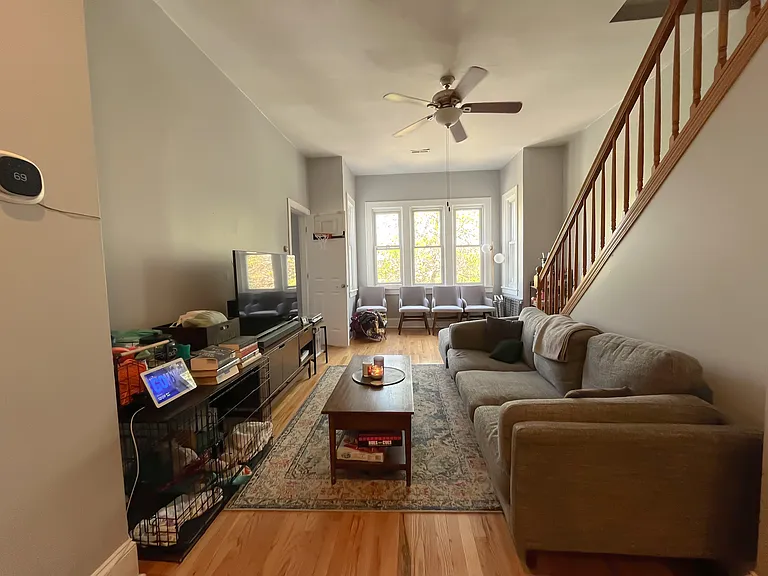 2541 W Cortland St #3 — Photo 5
