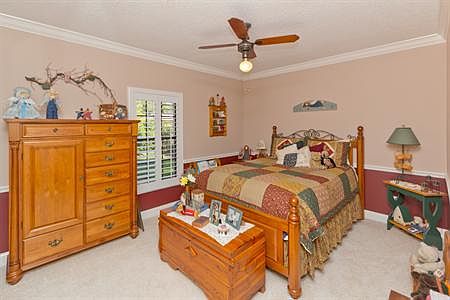 4th image of 1293 W Lakeshore Dr