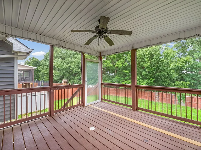 771 Banister Dr — Photo 33