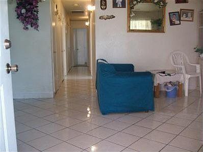 4th image of 1101 Dellavalle Ave
