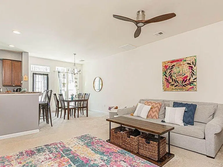 8956 Ringview Dr — Photo 10