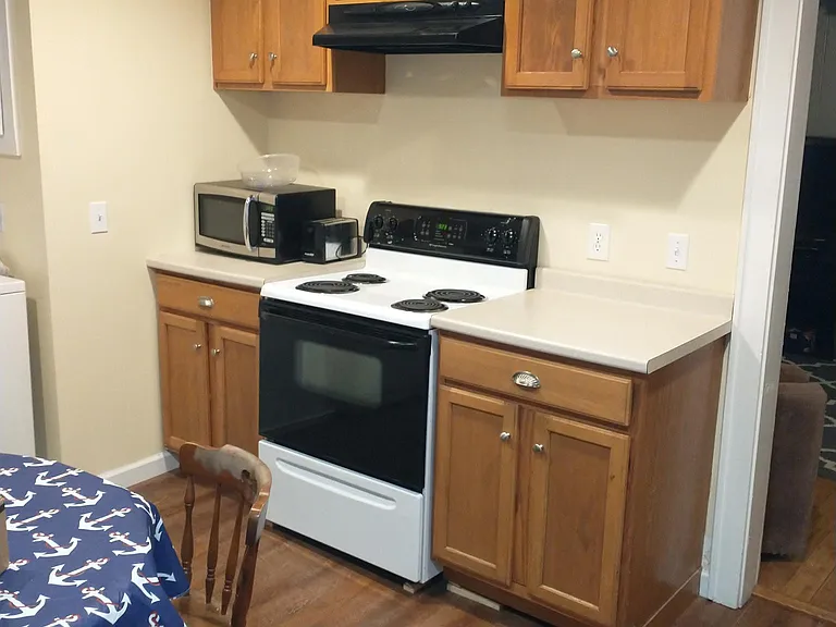 324 Shore Dr — Photo 14