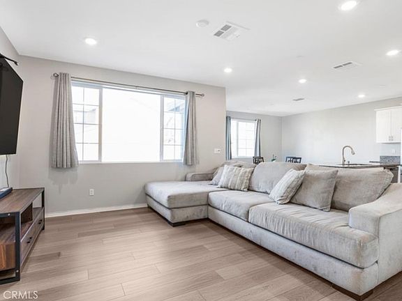 4th image of 2498 Gunner Ridge Way