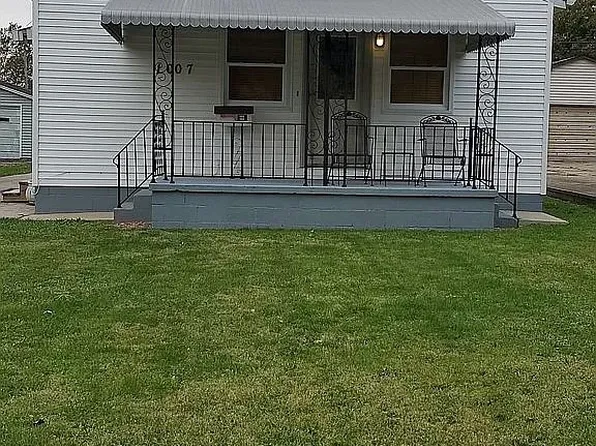 1007 N Woodlawn Ave, Decatur, IL 62522
