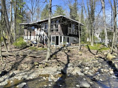 249 Runnymede Rd, Essex Fells, NJ, 07021