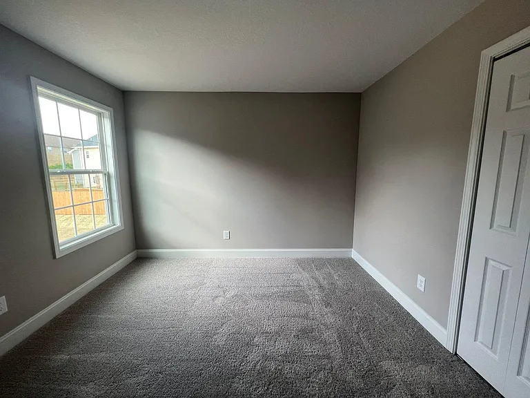 4864 Stoneyhurst Ln — Photo 33