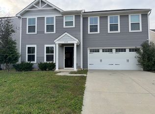 332 Dietz Dr, Greenwood, IN 46143