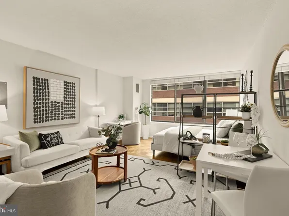 1301 20th St NW APT 817, Washington, DC 20036