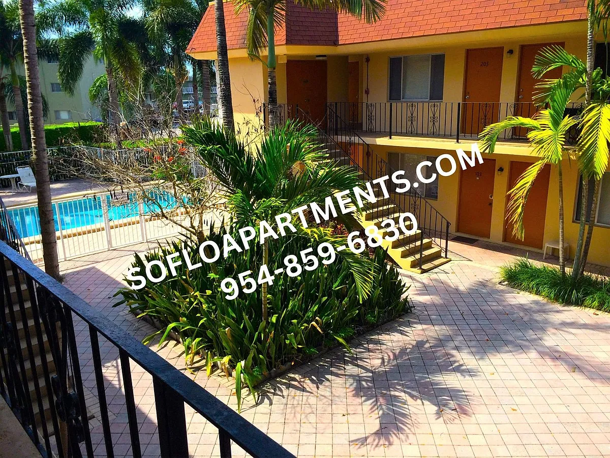 Building Photo - 515 S Sequoia Dr