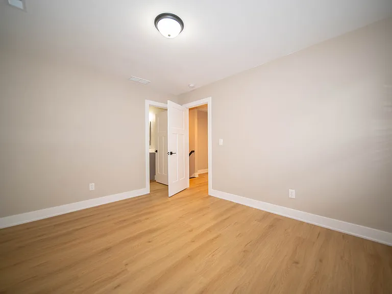 4816 Norwaldo Ave — Photo 15