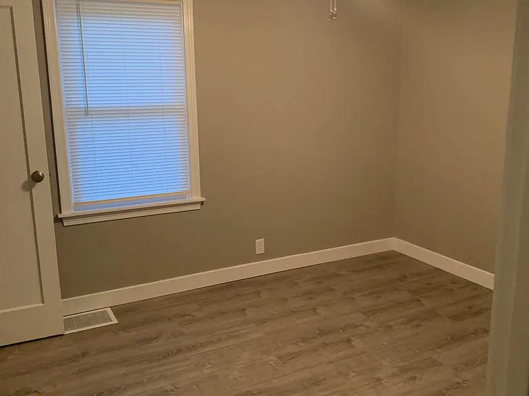 208 Wernsing Ave — Photo 11