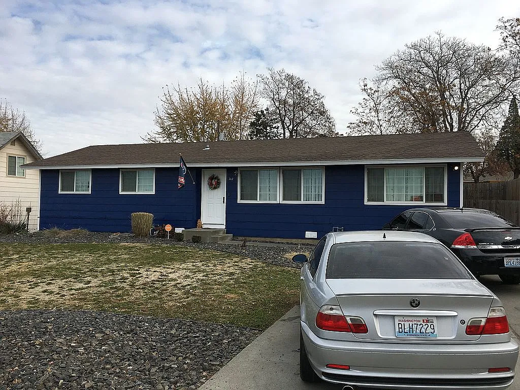 712 Buena Vista Ave photo 1