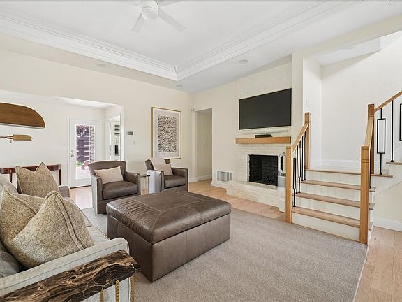 5th image of 6035 Berry Trail Ct