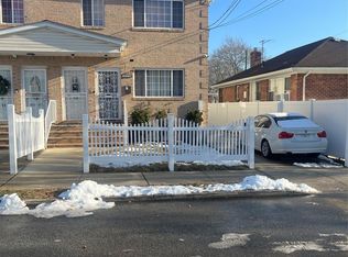 137-15 220th Place, Laurelton, NY 11413