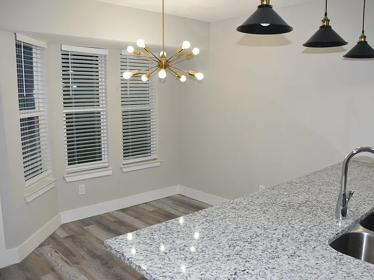 1814 Rawhide Loop — Photo 11