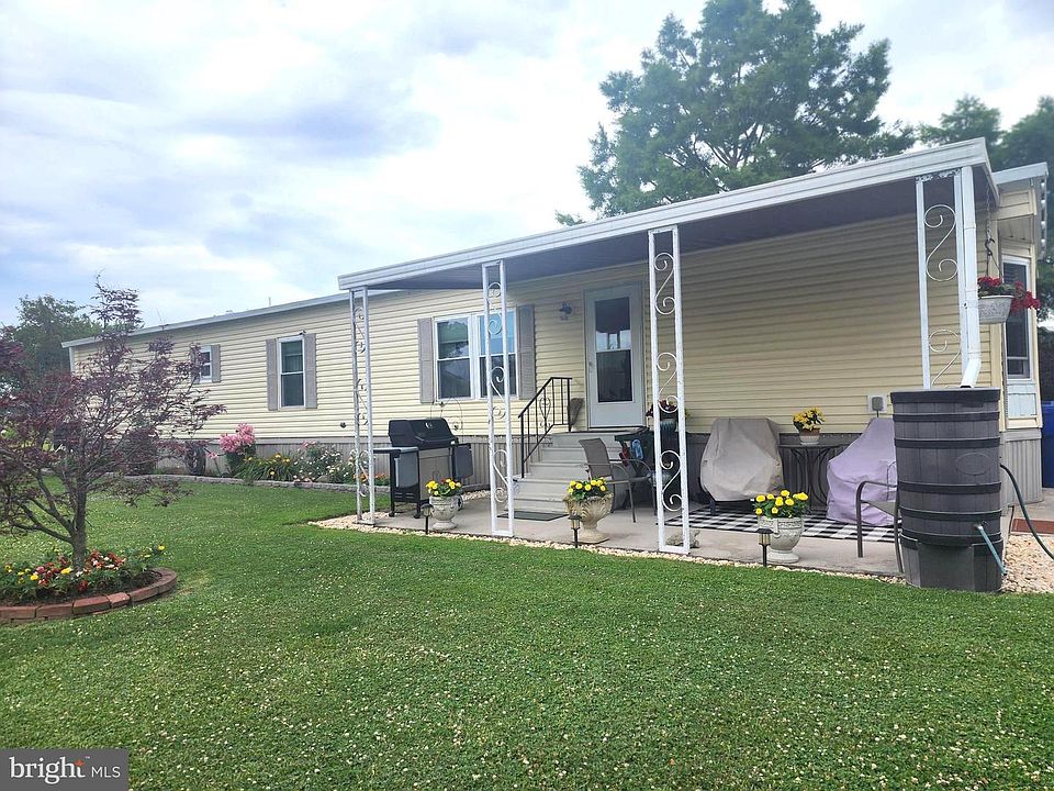 1st image of 341 Pegram St