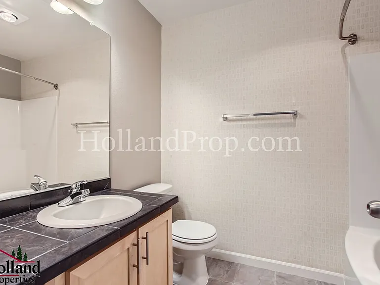 11845 NW Stone Mountain Ln #303 — Photo 9
