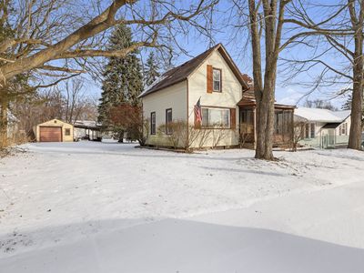 635 E Unadilla St, Pinckney, MI, 48169