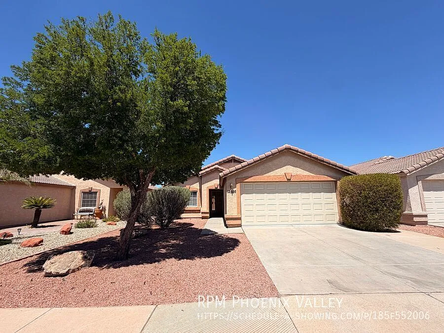Charming 3BR/2BA Home with Central A/C & In-Unit Laundry — Photo 1