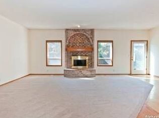 17614 NW Lonerock Dr, Portland, OR 97229