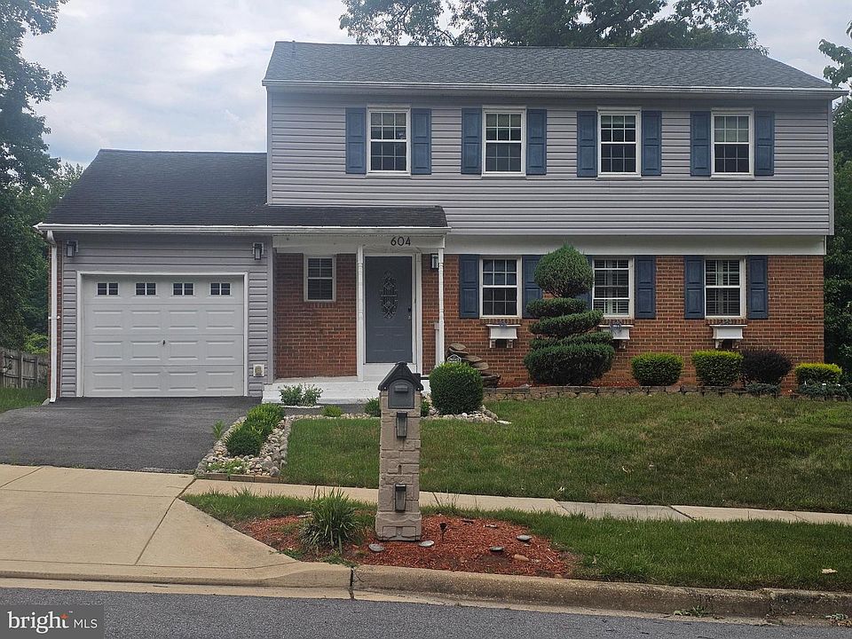 1st image of 604 Bonnie Meadow Ln