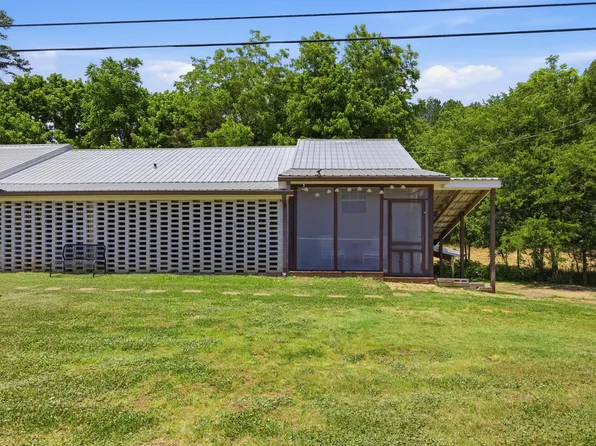 4881 Cleveland Hwy, Cohutta, GA 30710