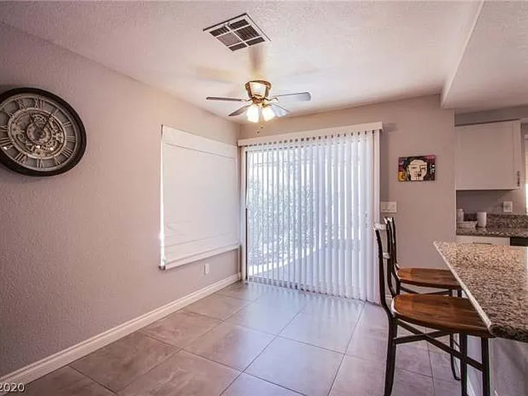 2437 Twin Flower Cir — Photo 17