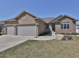 1295 Cougar Run, Manteno, IL 60950
