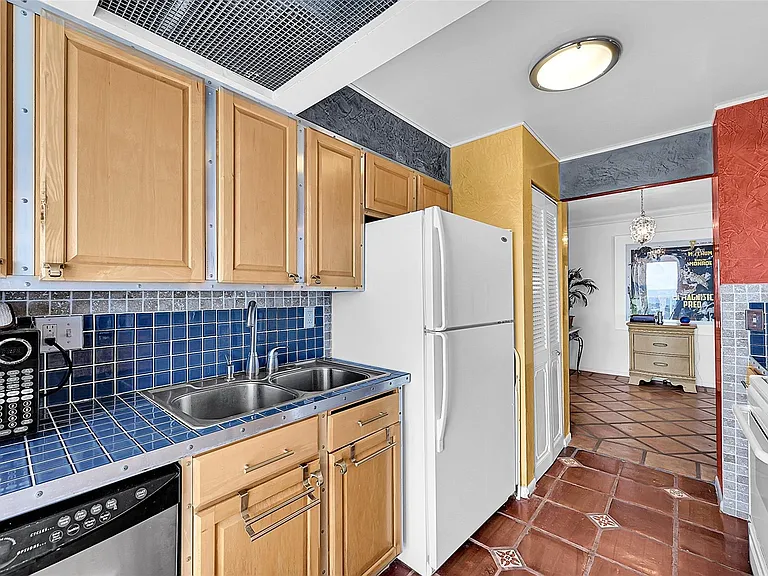 2841 N Ocean Blvd #1801 — Photo 11