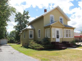 116 Chicago St, Oconto, WI 54153