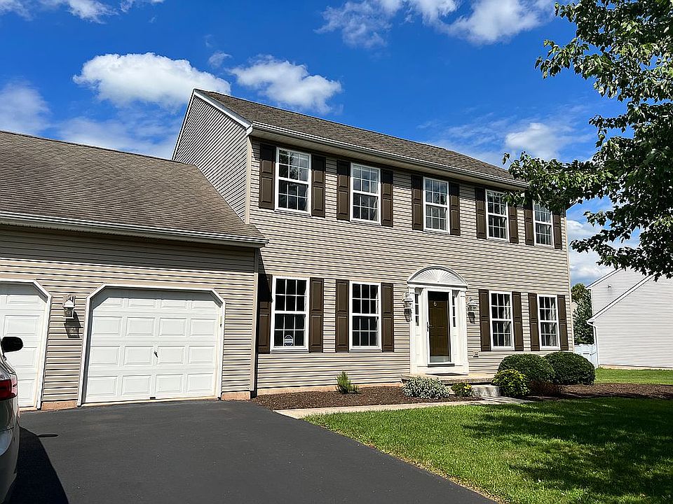 1st image of 30 Kendall Ln