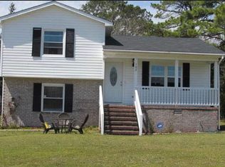 102 Kelly Ln, Newport, NC 28570