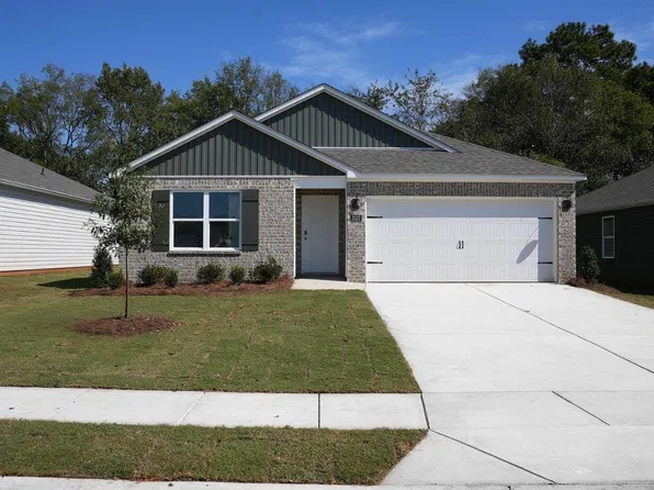 3522 Heritage Crest Dr, Bessemer, AL 35023