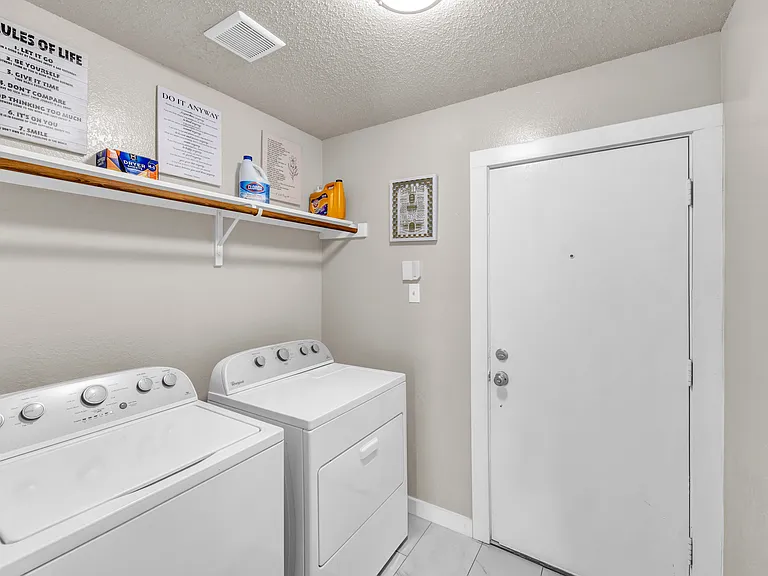 9924 George Washington Dr — Photo 21