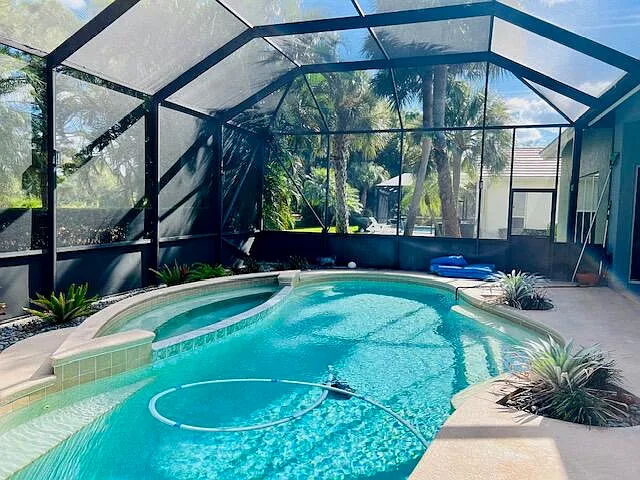 8204 Kiawah Trce — Photo 11