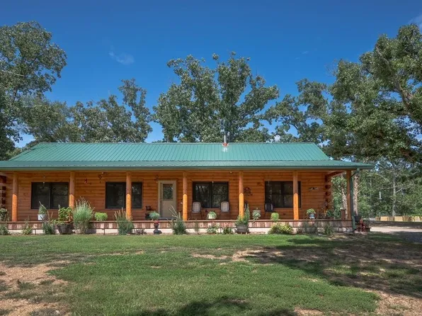 311 Polk Rd #53, Mena, AR 71953