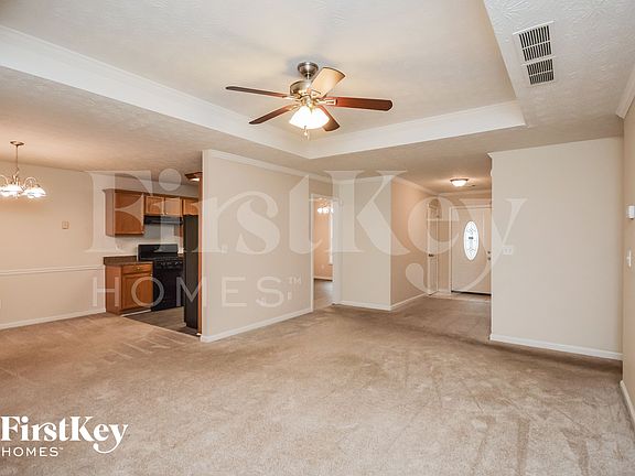 3rd image of 2641 Rolling Hills Way SE