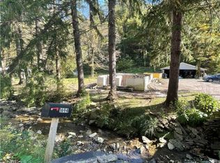 1694 Soap Hollow Rd, Johnstown, PA 15905