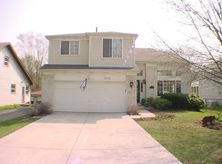 0S651 East St, Winfield, IL 60190