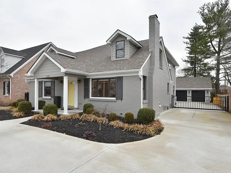 530 Chinoe Rd — Photo 42