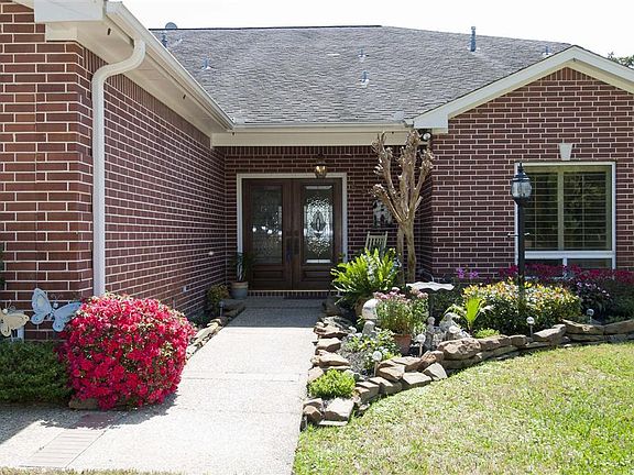 3rd image of 55 La Costa Dr
